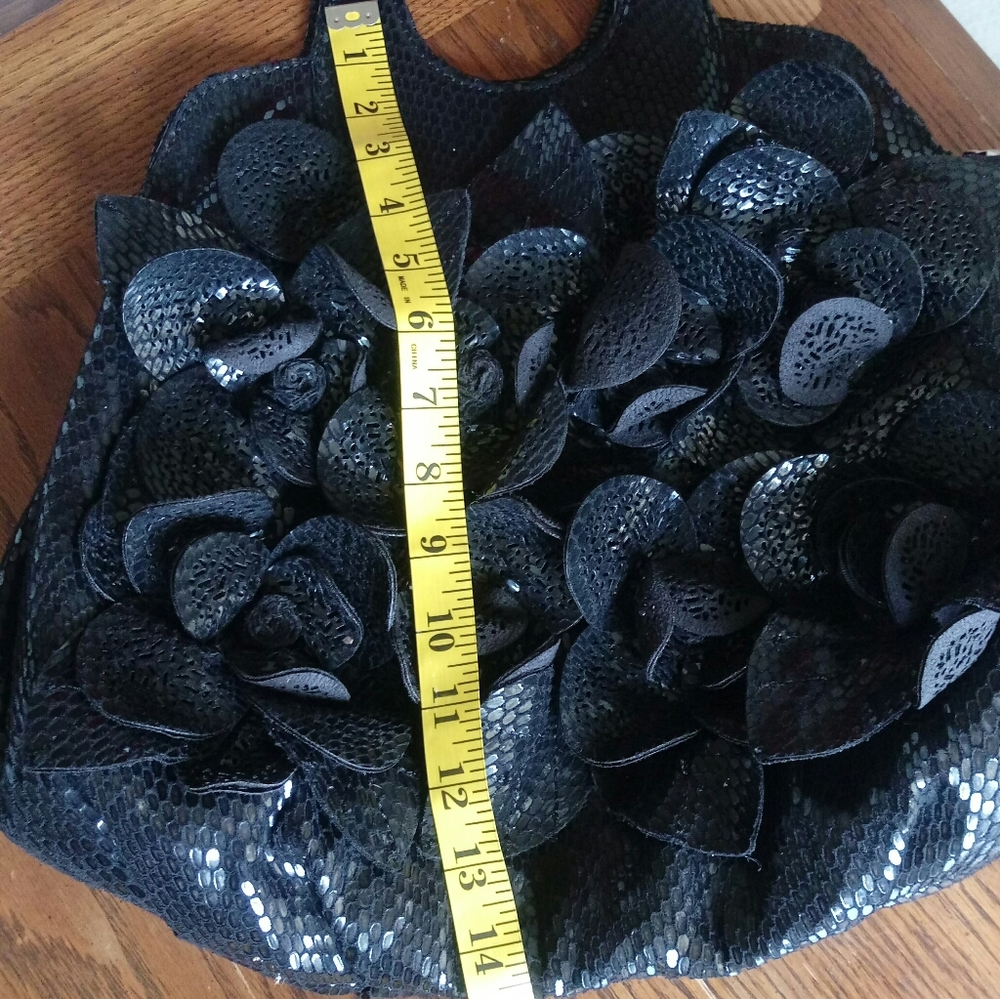 Hand bag - Picture 3 of 8